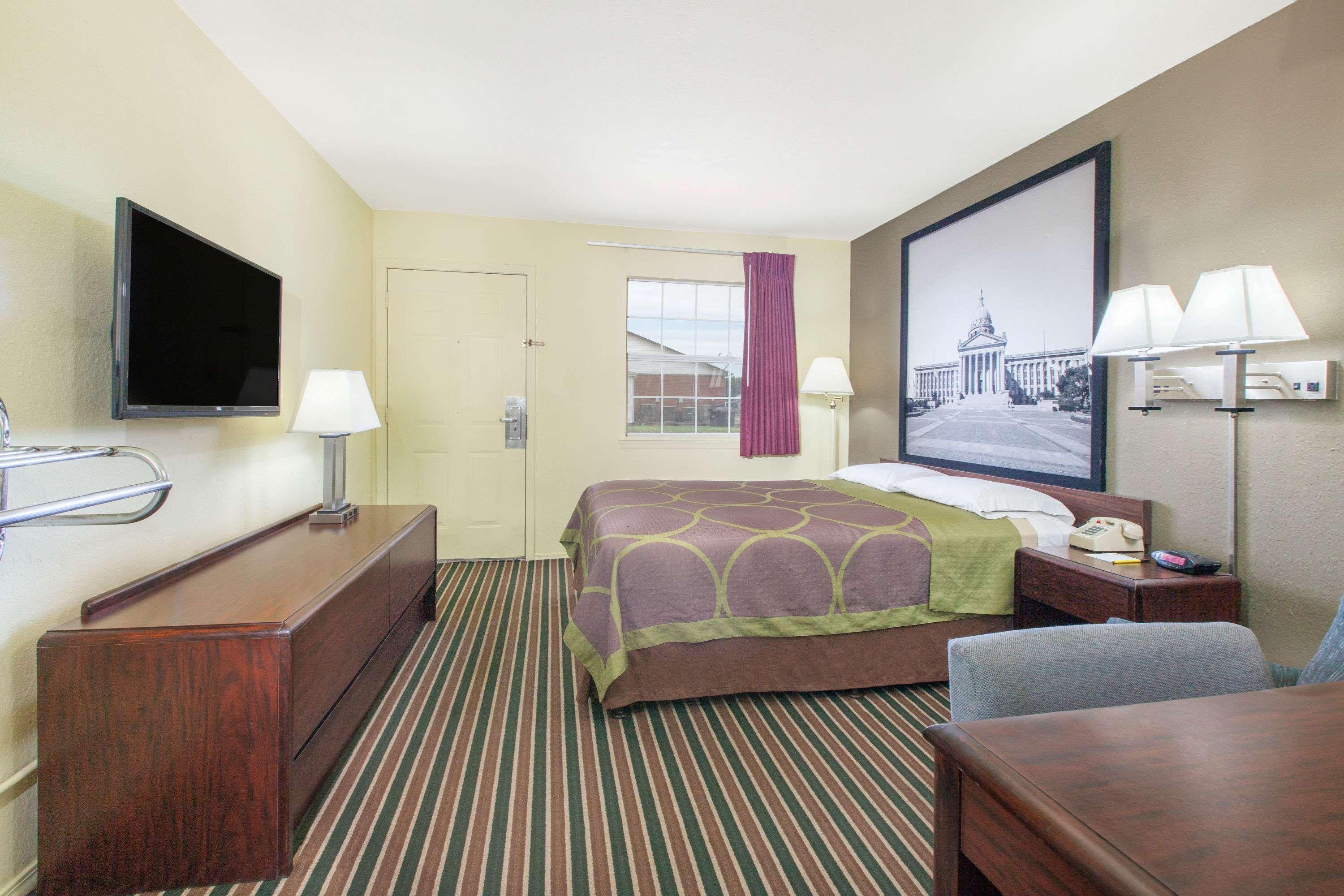 מוסקוגי Rodeway Inn מראה חיצוני תמונה